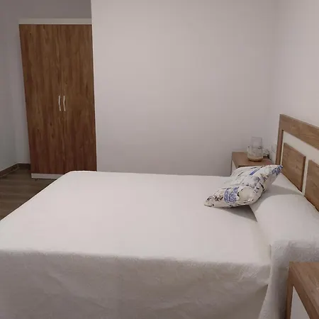 Semesterbostad Lo Trabucador Casa Nueva En El Corazon Del Delta *